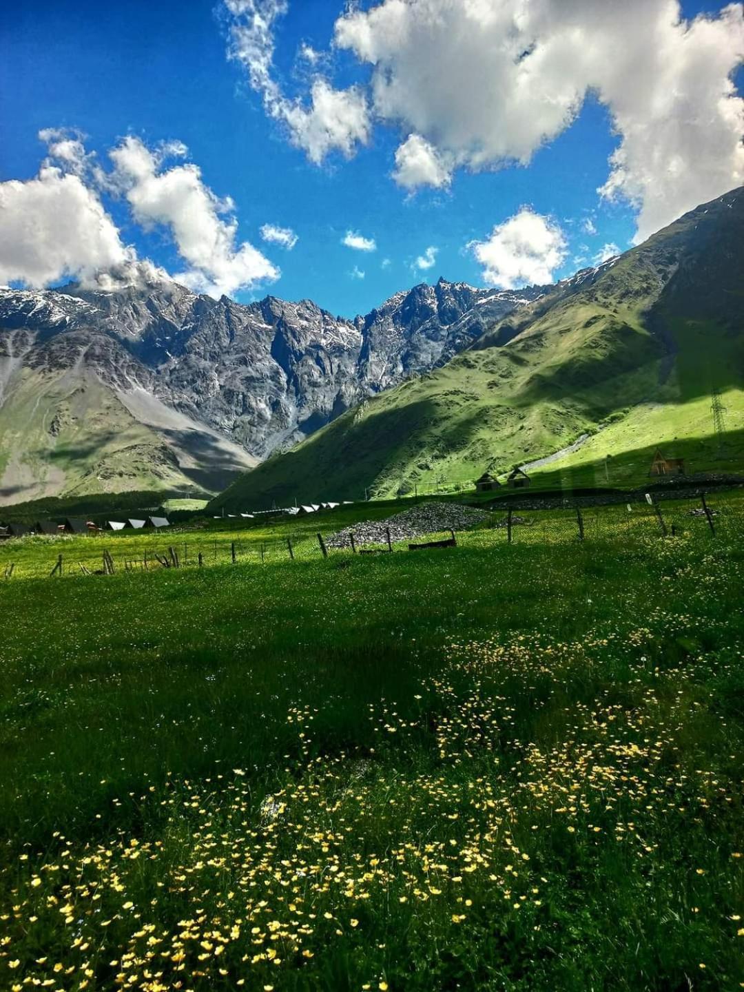 Same Cottage Kazbegi Exteriör bild
